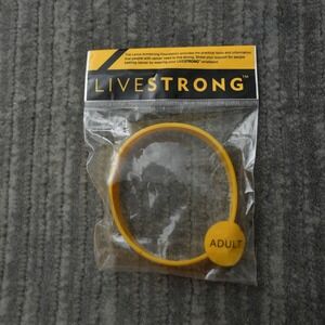 Livestrong Bracelet Adult Yellow Nike Lance Armstrong Cycling Cancer Support